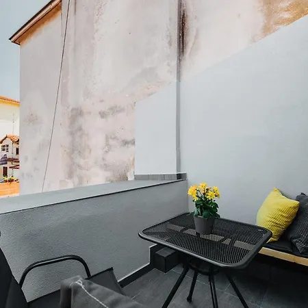 Pasqua Luxury Apartment *